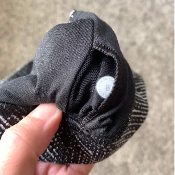 Lululemon Energy Sports Bra Size 8 - Picture 3 of 7